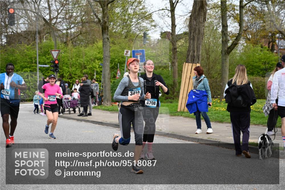 12.04.2026 - 45. Internationalen Wilhelmsburger Insellauf J. Mangold http://msf.ph/oto/9518087 12.04.2026 13:22:50 Ziel 2158, 5314, 4557, 2153, 5262, 4593, 4708, 4708, 3774, 4358, 5223, 3336, 3783, 3498, 3478, 4176, 5505, 3471 meine-sportfotos.de