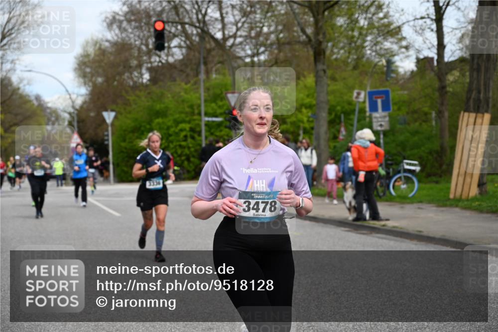 12.04.2026 - 45. Internationalen Wilhelmsburger Insellauf J. Mangold http://msf.ph/oto/9518128 12.04.2026 13:22:54 Ziel 5314, 4557, 2153, 5262, 4593, 4708, 3774, 4358, 5223, 3336, 3783, 3498, 3478, 4176, 5505, 3471, 3814 meine-sportfotos.de
