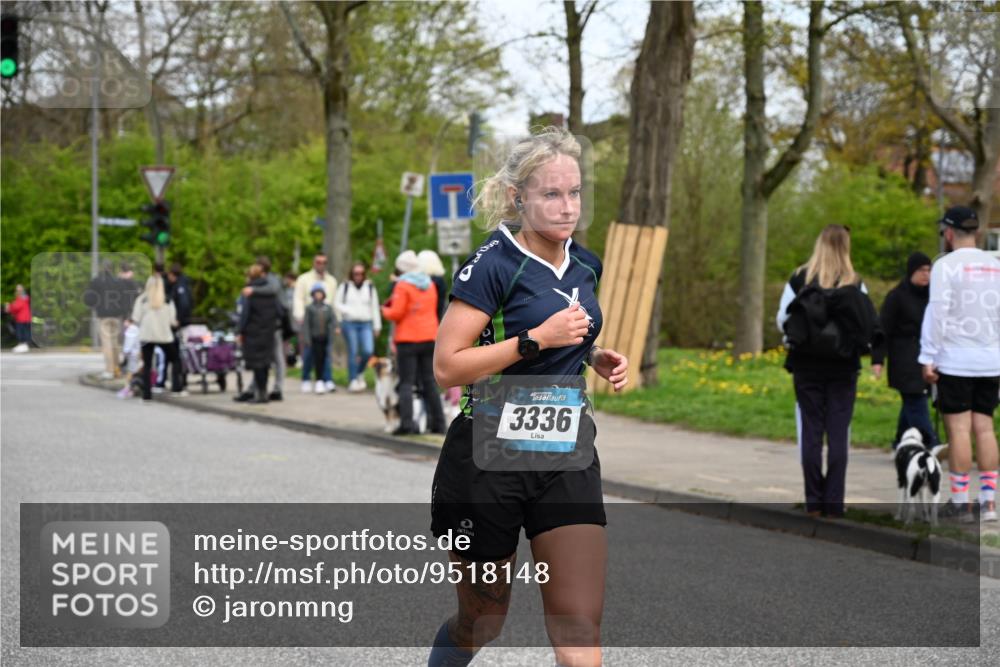 12.04.2026 - 45. Internationalen Wilhelmsburger Insellauf J. Mangold http://msf.ph/oto/9518148 12.04.2026 13:22:57 Ziel 5314, 4557, 2153, 5262, 4593, 4708, 3774, 4358, 5223, 3336, 3783, 3498, 3478, 4176, 5505, 3471, 3814, 2716, 3730, 3353 meine-sportfotos.de