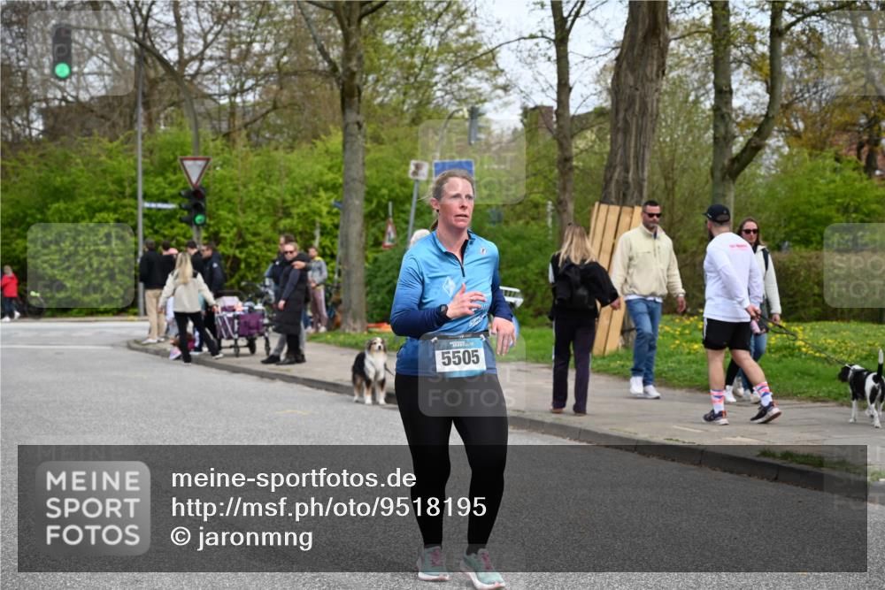 12.04.2026 - 45. Internationalen Wilhelmsburger Insellauf J. Mangold http://msf.ph/oto/9518195 12.04.2026 13:23:06 Ziel 4557, 2153, 5262, 4593, 4708, 3774, 4358, 5223, 3336, 3783, 3498, 3478, 4176, 5505, 3471, 3814, 2716, 3730, 3353, 2766 meine-sportfotos.de
