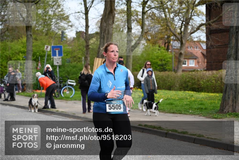 12.04.2026 - 45. Internationalen Wilhelmsburger Insellauf J. Mangold http://msf.ph/oto/9518203 12.04.2026 13:23:07 Ziel 2153, 5262, 4593, 4708, 3774, 4358, 5223, 3336, 3783, 3498, 3498, 3478, 4176, 5505, 3471, 3814, 2716, 2716, 3730, 3353, 2766, 5622 meine-sportfotos.de