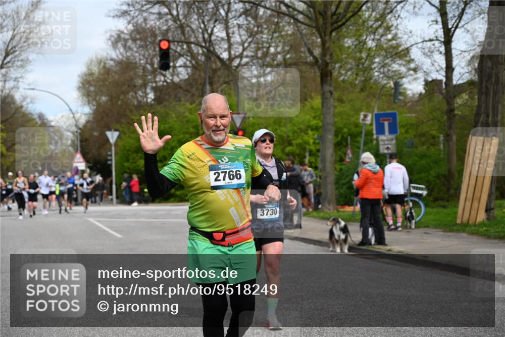12.04.2026 - 45. Internationalen Wilhelmsburger Insellauf J. Mangold http://msf.ph/oto/9518249 12.04.2026 13:23:15 Ziel 4708, 3774, 4358, 5223, 3336, 3783, 3498, 3478, 4176, 5505, 3471, 3814, 2716, 3730, 3353, 2766, 5622, 3739, 5209, 5212, 2802, 2803 meine-sportfotos.de