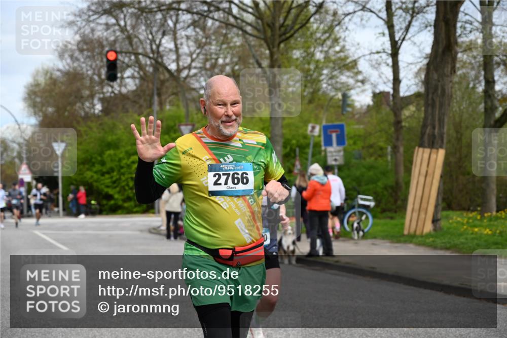 12.04.2026 - 45. Internationalen Wilhelmsburger Insellauf J. Mangold http://msf.ph/oto/9518255 12.04.2026 13:23:15 Ziel 4708, 3774, 4358, 5223, 3336, 3783, 3498, 3478, 4176, 5505, 3471, 3814, 2716, 3730, 3353, 2766, 5622, 3739, 5209, 5212, 2802, 2803 meine-sportfotos.de