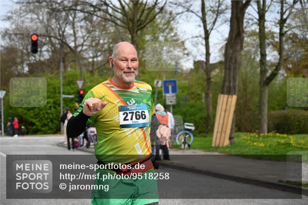 12.04.2026 - 45. Internationalen Wilhelmsburger Insellauf J. Mangold http://msf.ph/oto/9518258 12.04.2026 13:23:15 Ziel 4708, 3774, 4358, 5223, 3336, 3783, 3498, 3478, 4176, 5505, 3471, 3814, 2716, 3730, 3353, 2766, 5622, 3739, 5209, 5212, 2802, 2803 meine-sportfotos.de