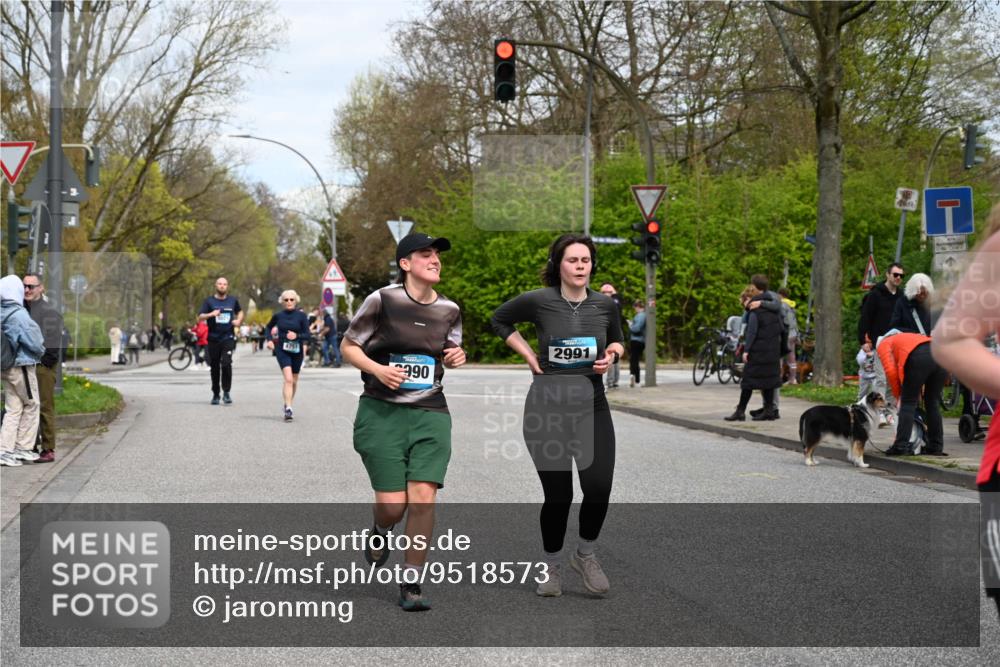 12.04.2026 - 45. Internationalen Wilhelmsburger Insellauf J. Mangold http://msf.ph/oto/9518573 12.04.2026 13:24:22 Ziel 5356, 5355, 4567, 2145, 3936, 4908, 4016, 4908, 4016, 2111, 2112, 2290, 4812, 2990, 2991, 2012, 5021, 4751, 2558, 2557 meine-sportfotos.de