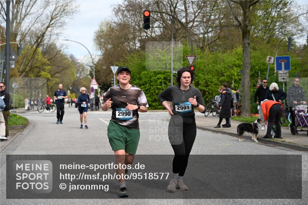 12.04.2026 - 45. Internationalen Wilhelmsburger Insellauf J. Mangold http://msf.ph/oto/9518577 12.04.2026 13:24:22 Ziel 5356, 5355, 4567, 2145, 3936, 4908, 4016, 4908, 4016, 2111, 2112, 2290, 4812, 2990, 2991, 2012, 5021, 4751, 2558, 2557 meine-sportfotos.de