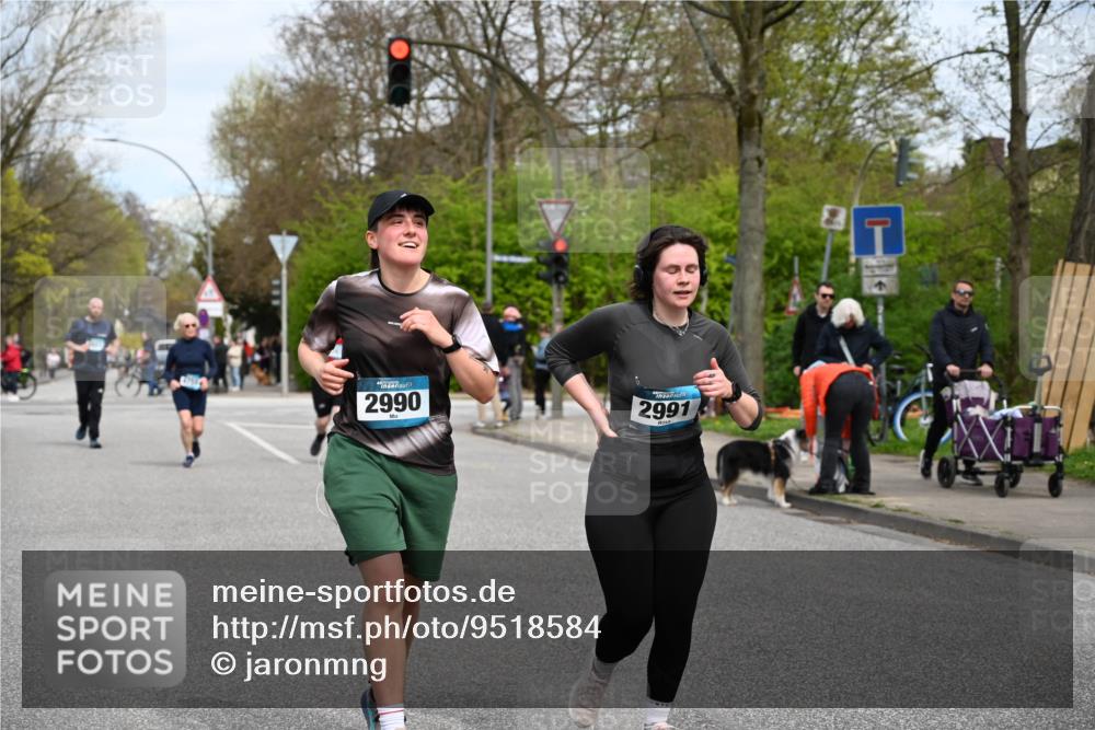 12.04.2026 - 45. Internationalen Wilhelmsburger Insellauf J. Mangold http://msf.ph/oto/9518584 12.04.2026 13:24:23 Ziel 4567, 2145, 3936, 4908, 4016, 2111, 2112, 2290, 4812, 2990, 2991, 2012, 5021, 4751, 2558, 2557 meine-sportfotos.de