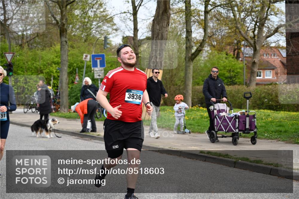 12.04.2026 - 45. Internationalen Wilhelmsburger Insellauf J. Mangold http://msf.ph/oto/9518603 12.04.2026 13:24:29 Ziel 4567, 2145, 3936, 4908, 4016, 2111, 2112, 2290, 4812, 2990, 2991, 2012, 5021, 4751, 2558, 2557 meine-sportfotos.de