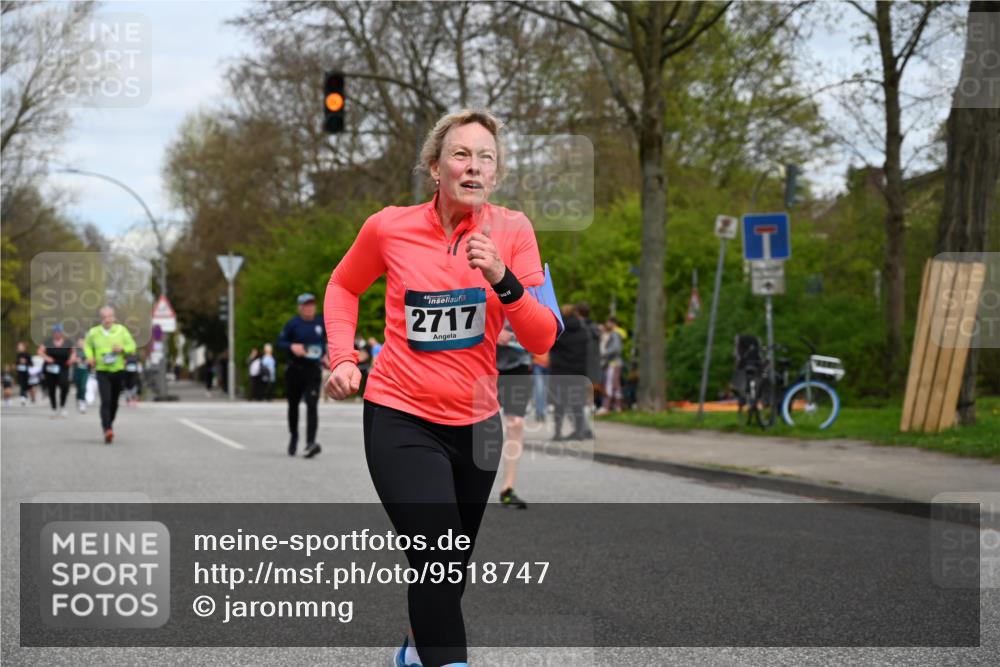 12.04.2026 - 45. Internationalen Wilhelmsburger Insellauf J. Mangold http://msf.ph/oto/9518747 12.04.2026 13:25:22 Ziel 2848, 2258, 2257, 2718, 5152, 5757, 3649, 4604, 4790, 2717, 2717, 4431, 3023, 3024, 2881 meine-sportfotos.de
