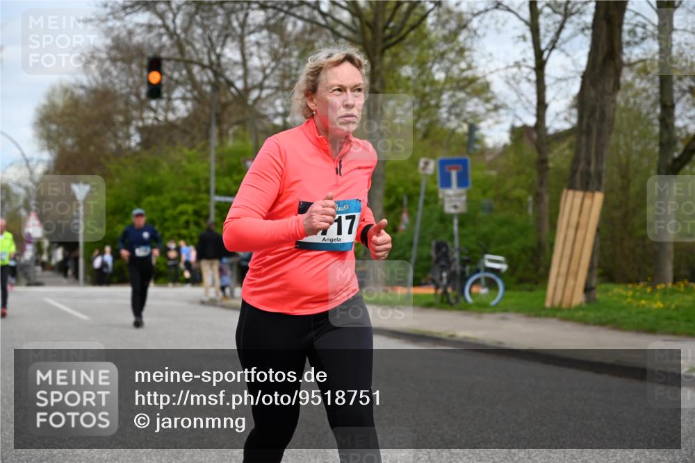 12.04.2026 - 45. Internationalen Wilhelmsburger Insellauf J. Mangold http://msf.ph/oto/9518751 12.04.2026 13:25:23 Ziel 2848, 2258, 2257, 2718, 5152, 5757, 3649, 4604, 4790, 2717, 4431, 3023, 3024, 2881 meine-sportfotos.de