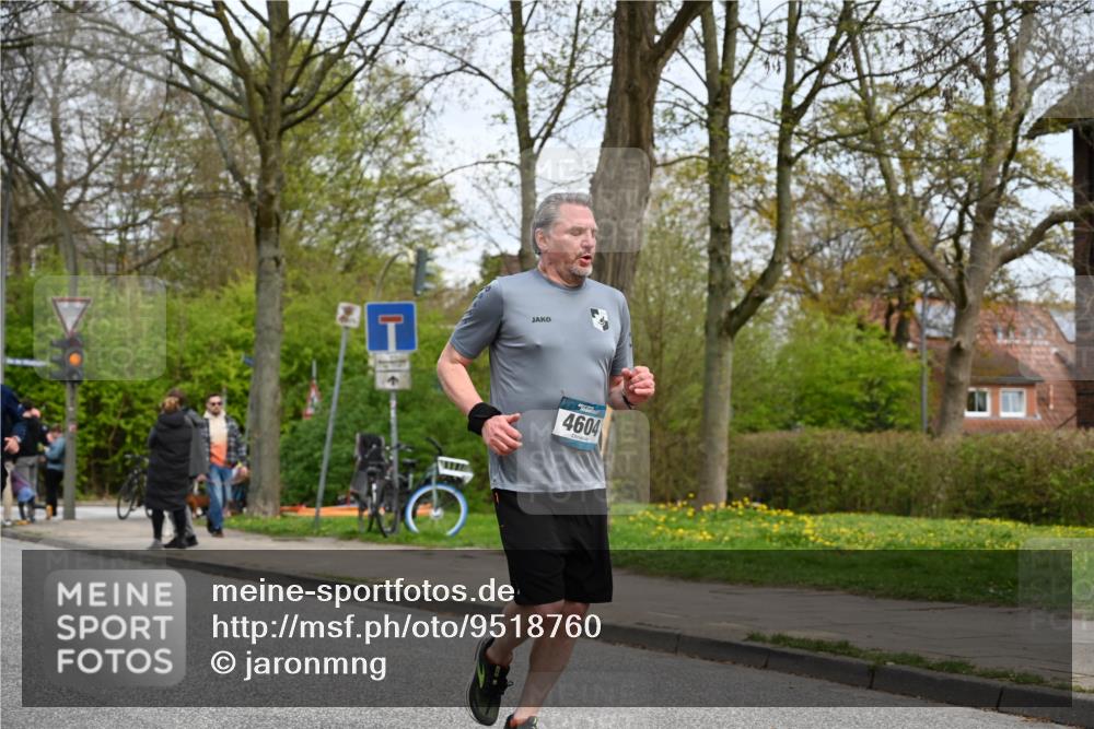 12.04.2026 - 45. Internationalen Wilhelmsburger Insellauf J. Mangold http://msf.ph/oto/9518760 12.04.2026 13:25:25 Ziel 2848, 2258, 2257, 2718, 5152, 5757, 5757, 3649, 4604, 4790, 2717, 4431, 3023, 3024, 2881 meine-sportfotos.de