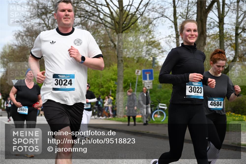 12.04.2026 - 45. Internationalen Wilhelmsburger Insellauf J. Mangold http://msf.ph/oto/9518823 12.04.2026 13:25:40 Ziel 5152, 5757, 3649, 4604, 4790, 2717, 4431, 3023, 3024, 2881, 4064, 4684, 2298, 4839, 4840, 4774, 4881 meine-sportfotos.de