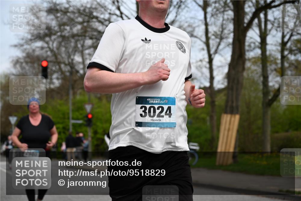 12.04.2026 - 45. Internationalen Wilhelmsburger Insellauf J. Mangold http://msf.ph/oto/9518829 12.04.2026 13:25:40 Ziel 5152, 5757, 3649, 4604, 4790, 2717, 4431, 3023, 3024, 2881, 4064, 4684, 2298, 4839, 4840, 4774, 4881 meine-sportfotos.de