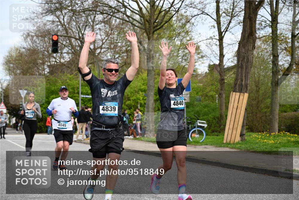 12.04.2026 - 45. Internationalen Wilhelmsburger Insellauf J. Mangold http://msf.ph/oto/9518849 12.04.2026 13:25:52 Ziel 3649, 4604, 4790, 2717, 4431, 3023, 3024, 2881, 4064, 4684, 2298, 4839, 4840, 4774, 4881, 4881, 4049, 4411 meine-sportfotos.de