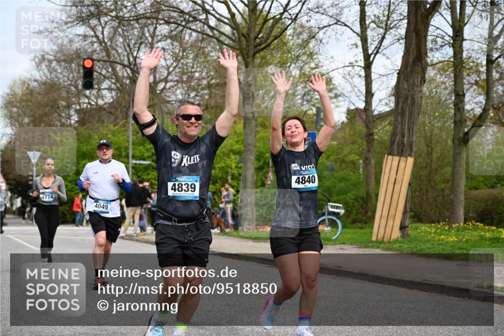 12.04.2026 - 45. Internationalen Wilhelmsburger Insellauf J. Mangold http://msf.ph/oto/9518850 12.04.2026 13:25:52 Ziel 3649, 4604, 4790, 2717, 4431, 3023, 3024, 2881, 4064, 4684, 2298, 4839, 4840, 4774, 4881, 4881, 4049, 4411 meine-sportfotos.de