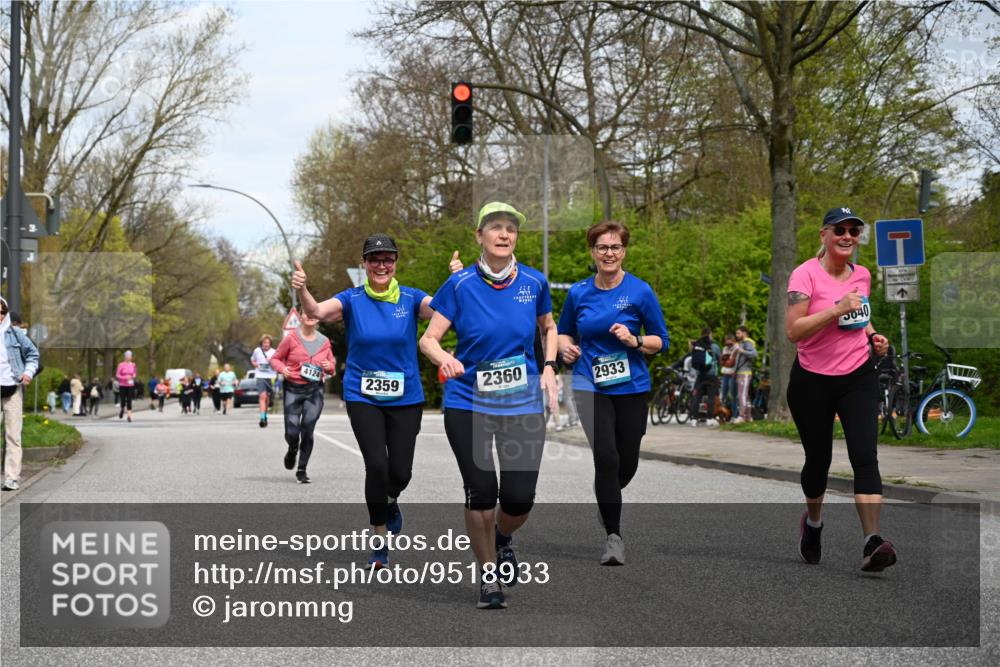 12.04.2026 - 45. Internationalen Wilhelmsburger Insellauf J. Mangold http://msf.ph/oto/9518933 12.04.2026 13:26:12 Ziel 4064, 4684, 2298, 4839, 4840, 4774, 4881, 4049, 4411, 5206, 2360, 5245, 2933, 2359, 4124, 2980, 3640, 3640 meine-sportfotos.de