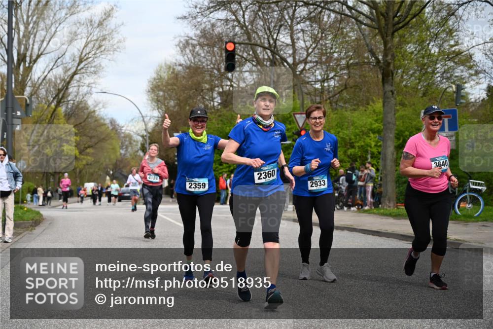 12.04.2026 - 45. Internationalen Wilhelmsburger Insellauf J. Mangold http://msf.ph/oto/9518935 12.04.2026 13:26:12 Ziel 4064, 4684, 2298, 4839, 4840, 4774, 4881, 4049, 4411, 5206, 2360, 5245, 2933, 2359, 4124, 2980, 3640, 3640 meine-sportfotos.de