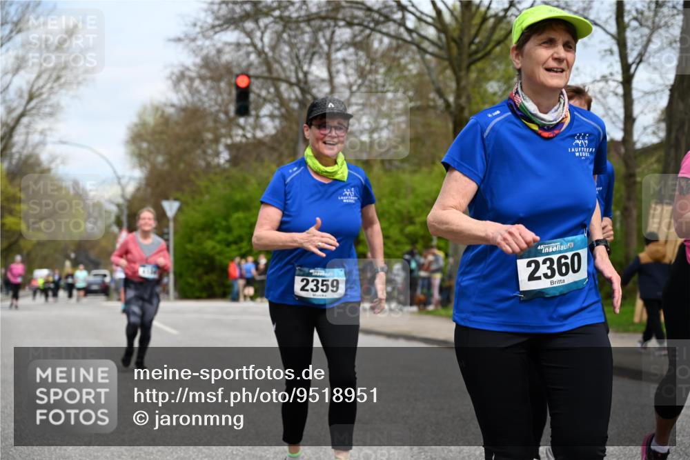12.04.2026 - 45. Internationalen Wilhelmsburger Insellauf J. Mangold http://msf.ph/oto/9518951 12.04.2026 13:26:13 Ziel 4064, 4684, 2298, 4839, 4840, 4774, 4881, 4049, 4411, 5206, 2360, 5245, 2933, 2359, 4124, 2980, 3640 meine-sportfotos.de