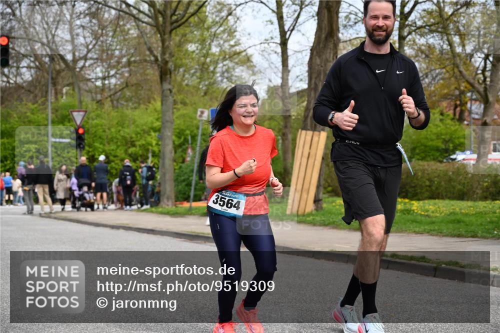 12.04.2026 - 45. Internationalen Wilhelmsburger Insellauf J. Mangold http://msf.ph/oto/9519309 12.04.2026 13:28:27 Ziel 3800, 2630, 5520, 5509, 4316, 3564, 3483, 4471, 4471, 4303, 4302, 4304 meine-sportfotos.de