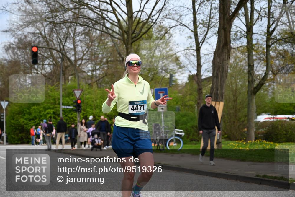 12.04.2026 - 45. Internationalen Wilhelmsburger Insellauf J. Mangold http://msf.ph/oto/9519326 12.04.2026 13:28:30 Ziel 3800, 2630, 5520, 5509, 5509, 4316, 3564, 3483, 4471, 4303, 4302, 4304 meine-sportfotos.de