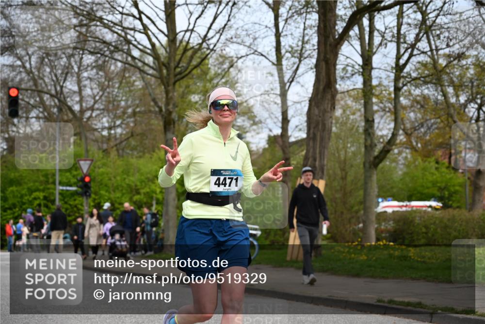 12.04.2026 - 45. Internationalen Wilhelmsburger Insellauf J. Mangold http://msf.ph/oto/9519329 12.04.2026 13:28:30 Ziel 3800, 2630, 5520, 5509, 5509, 4316, 3564, 3483, 4471, 4303, 4302, 4304 meine-sportfotos.de