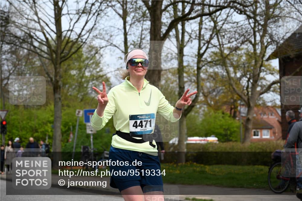 12.04.2026 - 45. Internationalen Wilhelmsburger Insellauf J. Mangold http://msf.ph/oto/9519334 12.04.2026 13:28:31 Ziel 3800, 2630, 5520, 5509, 4316, 3564, 3483, 4471, 4303, 4302, 4304 meine-sportfotos.de
