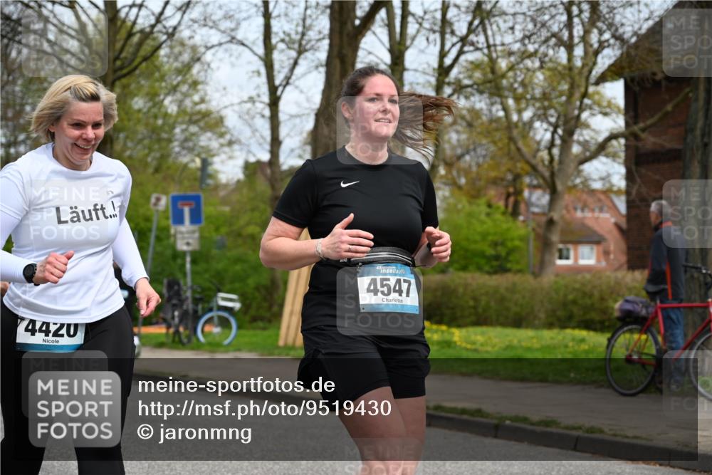 12.04.2026 - 45. Internationalen Wilhelmsburger Insellauf J. Mangold http://msf.ph/oto/9519430 12.04.2026 13:29:07 Ziel 4303, 4302, 4304, 4451, 2650, 2340, 5861, 2509, 2483, 2616, 5535, 5536, 5539, 4547, 4420, 3648 meine-sportfotos.de