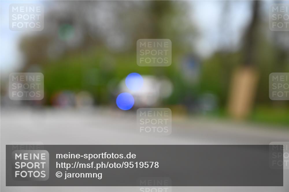 12.04.2026 - 45. Internationalen Wilhelmsburger Insellauf J. Mangold http://msf.ph/oto/9519578 12.04.2026 13:30:36 Ziel 2514, 2515, 4324, 4429, 2003, 4456, 4463, 5815, 5546 meine-sportfotos.de