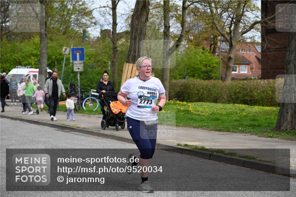 12.04.2026 - 45. Internationalen Wilhelmsburger Insellauf J. Mangold http://msf.ph/oto/9520034 12.04.2026 13:36:19 Ziel 5233, 3376, 2773 meine-sportfotos.de