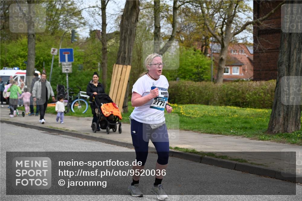 12.04.2026 - 45. Internationalen Wilhelmsburger Insellauf J. Mangold http://msf.ph/oto/9520036 12.04.2026 13:36:19 Ziel 5233, 3376, 2773 meine-sportfotos.de