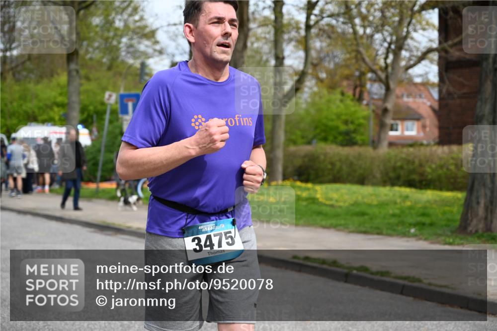 12.04.2026 - 45. Internationalen Wilhelmsburger Insellauf J. Mangold http://msf.ph/oto/9520078 12.04.2026 13:36:56 Ziel 2773, 3559, 5604, 3475 meine-sportfotos.de