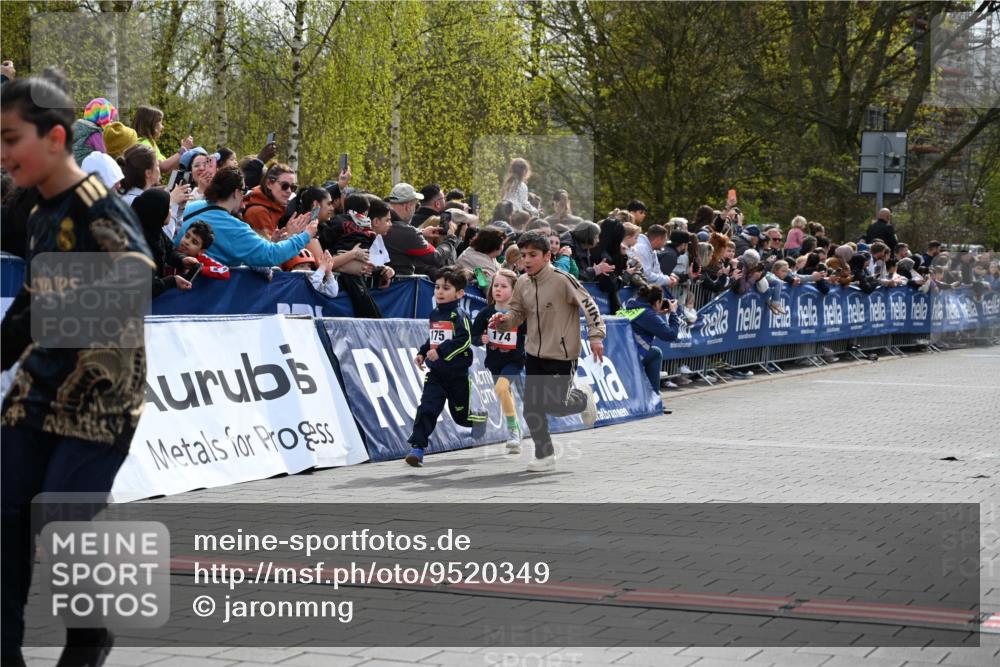 12.04.2026 - 45. Internationalen Wilhelmsburger Insellauf J. Mangold http://msf.ph/oto/9520349 12.04.2026 14:08:38 Ziel 1505, 782, 258, 175, 174, 653, 143 meine-sportfotos.de
