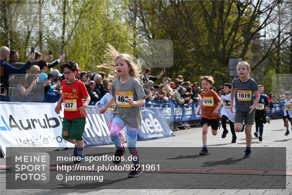 12.04.2026 - 45. Internationalen Wilhelmsburger Insellauf J. Mangold http://msf.ph/oto/9521961 12.04.2026 14:21:00 Ziel 760, 257, 463, 437, 1616, 692, 696, 107, 818, 732, 756, 1603 meine-sportfotos.de