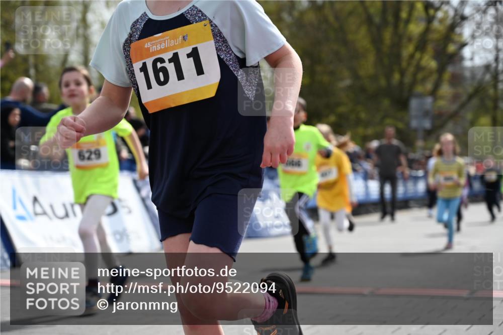 12.04.2026 - 45. Internationalen Wilhelmsburger Insellauf J. Mangold http://msf.ph/oto/9522094 12.04.2026 14:21:22 Ziel 937, 263, 139, 1611, 629, 566, 564, 607, 980, 1630, 991, 302 meine-sportfotos.de
