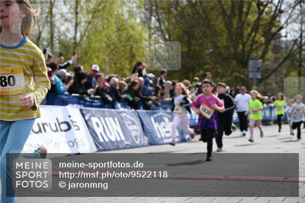 12.04.2026 - 45. Internationalen Wilhelmsburger Insellauf J. Mangold http://msf.ph/oto/9522118 12.04.2026 14:21:24 Ziel 139, 1611, 629, 566, 564, 607, 980, 1630, 991, 302, 562, 309, 282, 528 meine-sportfotos.de