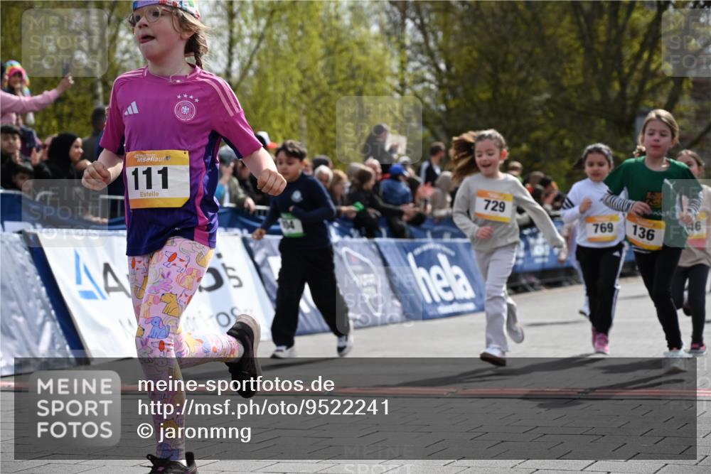 12.04.2026 - 45. Internationalen Wilhelmsburger Insellauf J. Mangold http://msf.ph/oto/9522241 12.04.2026 14:21:48 Ziel 960, 838, 234, 111, 66, 136, 729, 769, 646, 159, 1622, 317, 283, 134, 316, 792, 763 meine-sportfotos.de