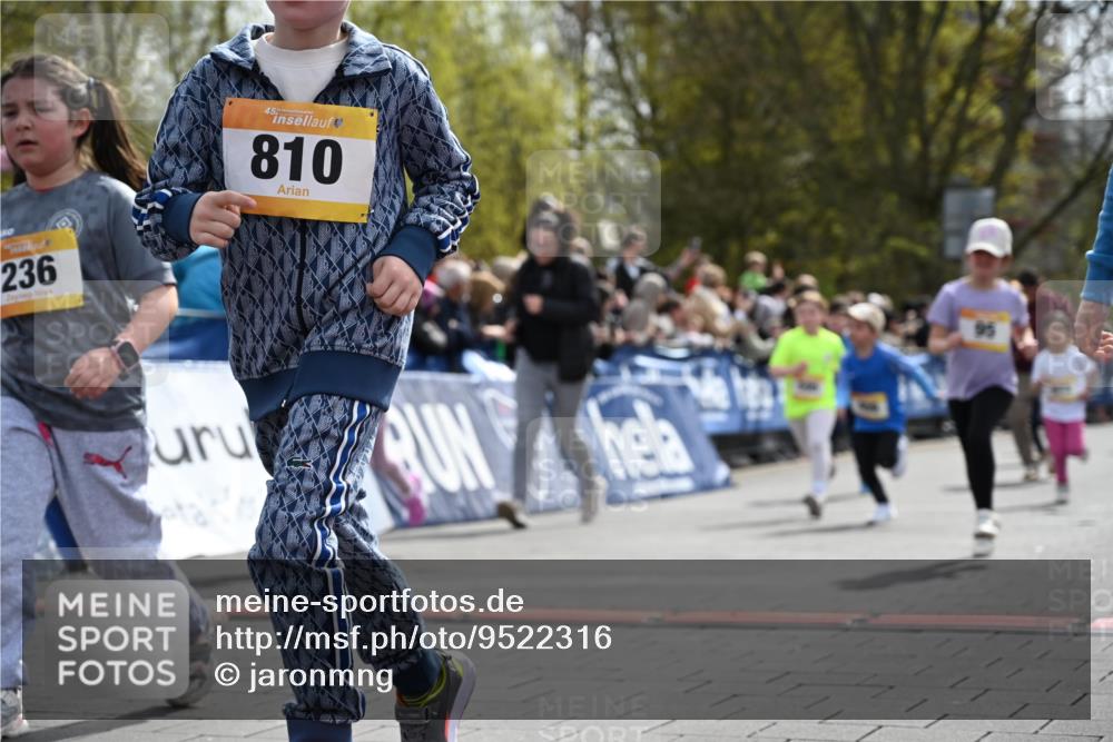 12.04.2026 - 45. Internationalen Wilhelmsburger Insellauf J. Mangold http://msf.ph/oto/9522316 12.04.2026 14:21:58 Ziel 969, 799, 974, 482, 236, 810, 488, 814, 95, 409, 595, 673, 924 meine-sportfotos.de