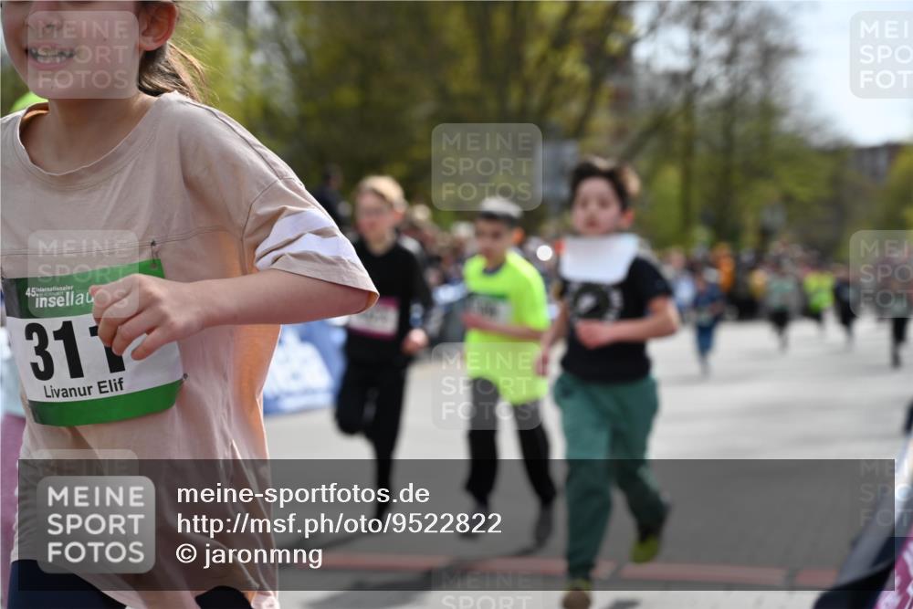 12.04.2026 - 45. Internationalen Wilhelmsburger Insellauf J. Mangold http://msf.ph/oto/9522822 12.04.2026 14:34:47 Ziel 110, 524, 660, 843, 815, 423, 16, 837, 311, 589, 808, 1720, 538, 40, 303 meine-sportfotos.de