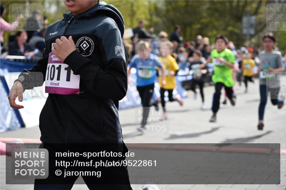 12.04.2026 - 45. Internationalen Wilhelmsburger Insellauf J. Mangold http://msf.ph/oto/9522861 12.04.2026 14:34:57 Ziel 519, 999, 622, 471, 356, 47, 1021, 485, 489, 1016, 122, 476, 472, 575, 287, 326, 464, 1706, 346, 1726, 556, 840 meine-sportfotos.de
