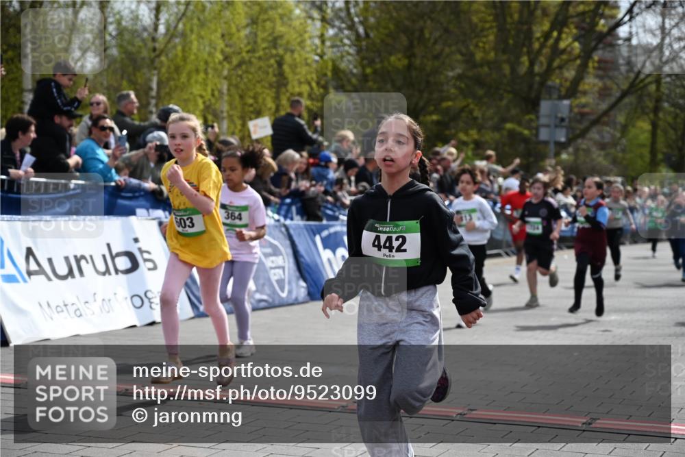 12.04.2026 - 45. Internationalen Wilhelmsburger Insellauf J. Mangold http://msf.ph/oto/9523099 12.04.2026 14:35:40 Ziel 514, 594, 680, 851, 515, 432, 513, 442, 603, 364, 425, 813, 674, 1724, 118, 322, 525 meine-sportfotos.de
