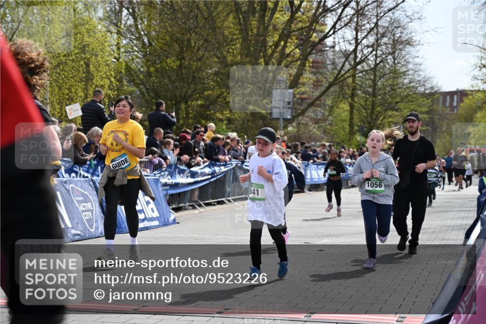 12.04.2026 - 45. Internationalen Wilhelmsburger Insellauf J. Mangold http://msf.ph/oto/9523226 12.04.2026 14:36:03 Ziel 344, 90, 1732, 847, 641, 1056, 411, 93, 148 meine-sportfotos.de