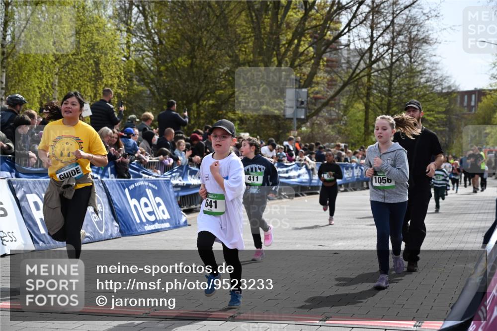 12.04.2026 - 45. Internationalen Wilhelmsburger Insellauf J. Mangold http://msf.ph/oto/9523233 12.04.2026 14:36:03 Ziel 344, 90, 1732, 847, 641, 1056, 411, 93, 148 meine-sportfotos.de