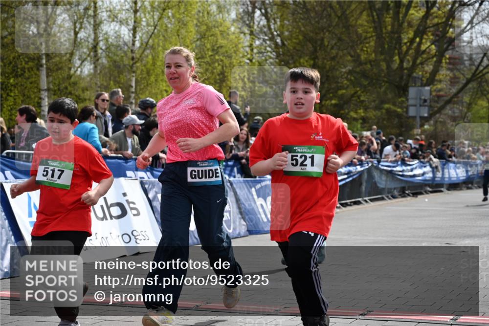 12.04.2026 - 45. Internationalen Wilhelmsburger Insellauf J. Mangold http://msf.ph/oto/9523325 12.04.2026 14:36:21 Ziel 1024, 517, 521, 817, 1022 meine-sportfotos.de
