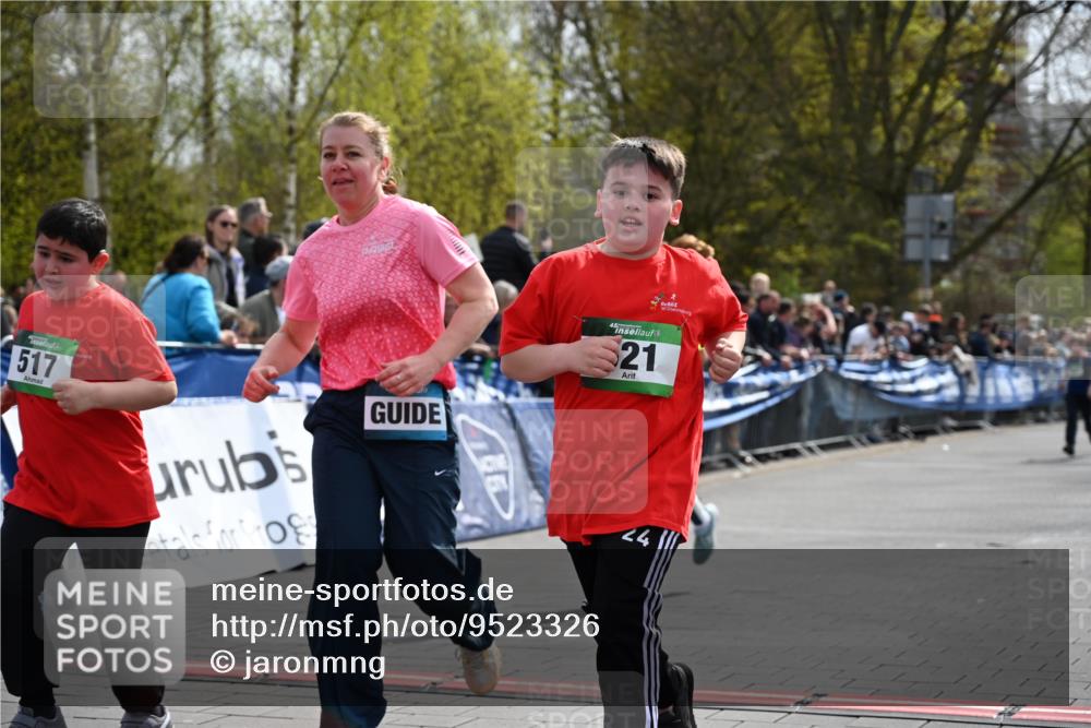 12.04.2026 - 45. Internationalen Wilhelmsburger Insellauf J. Mangold http://msf.ph/oto/9523326 12.04.2026 14:36:21 Ziel 1024, 517, 521, 817, 1022 meine-sportfotos.de