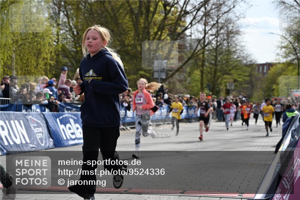 12.04.2026 - 45. Internationalen Wilhelmsburger Insellauf J. Mangold http://msf.ph/oto/9524336 12.04.2026 14:50:43 Ziel 362, 865, 1844, 98, 22, 654, 420, 877, 1049, 1837, 609, 331 meine-sportfotos.de