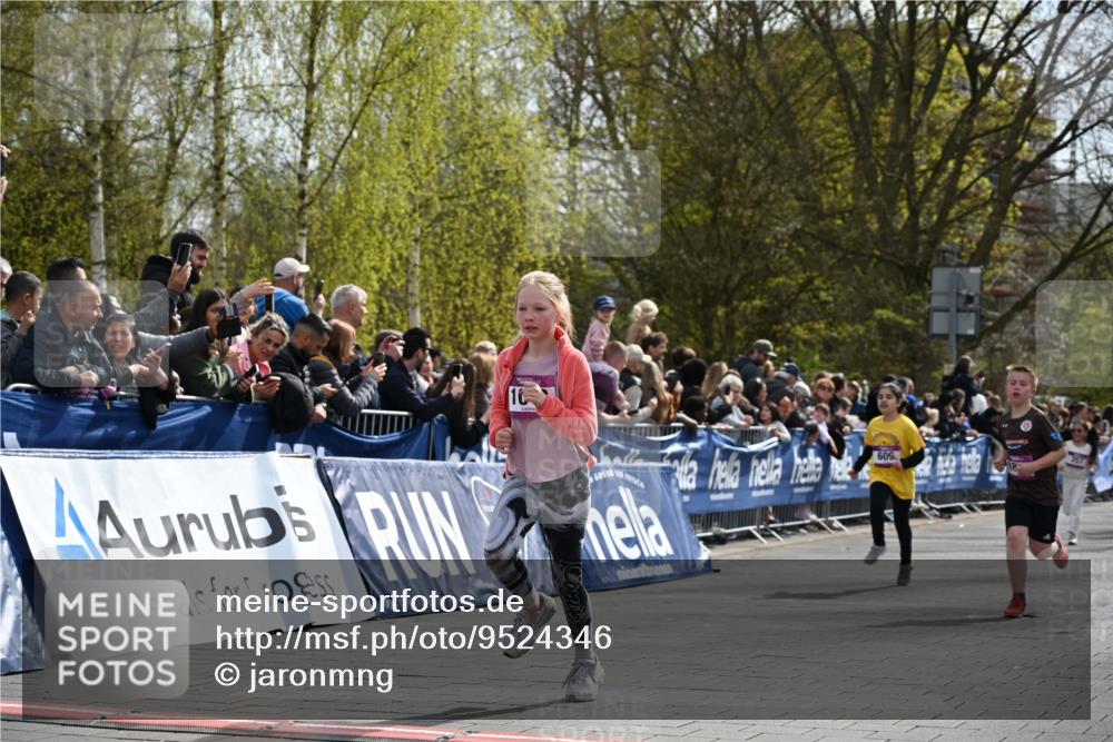 12.04.2026 - 45. Internationalen Wilhelmsburger Insellauf J. Mangold http://msf.ph/oto/9524346 12.04.2026 14:50:45 Ziel 98, 22, 654, 420, 877, 1049, 1837, 609, 331, 626, 895, 357 meine-sportfotos.de
