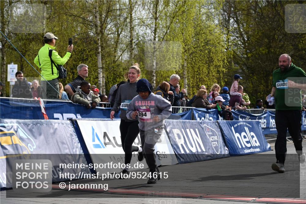 12.04.2026 - 45. Internationalen Wilhelmsburger Insellauf J. Mangold http://msf.ph/oto/9524615 12.04.2026 14:51:51 Ziel 394 meine-sportfotos.de