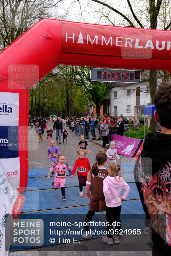 19.04.2026 - Hammer Lauf Tim E. http://msf.ph/oto/9524965 19.04.2026 09:03:00 Ziel  meine-sportfotos.de