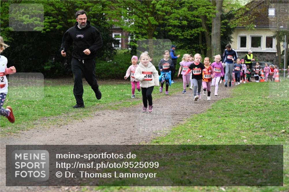 19.04.2026 - Hammer Lauf Dr. Thomas Lammeyer http://msf.ph/oto/9525099 19.04.2026 09:01:11 Laufen 508, 5034, 5117, 5169, 5112, 168 meine-sportfotos.de