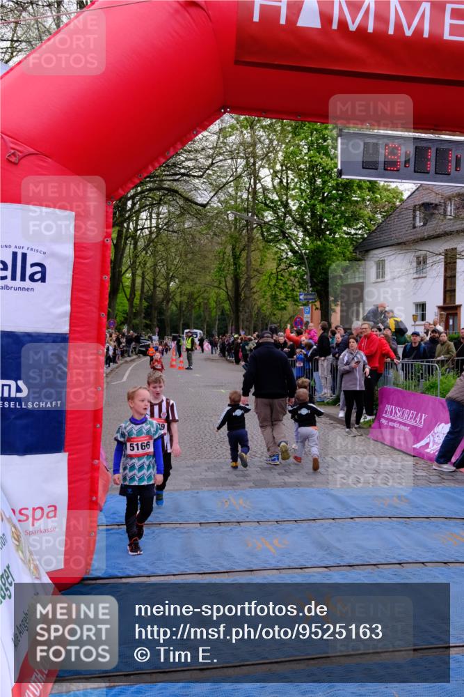 19.04.2026 - Hammer Lauf Tim E. http://msf.ph/oto/9525163 19.04.2026 09:11:46 Ziel  meine-sportfotos.de